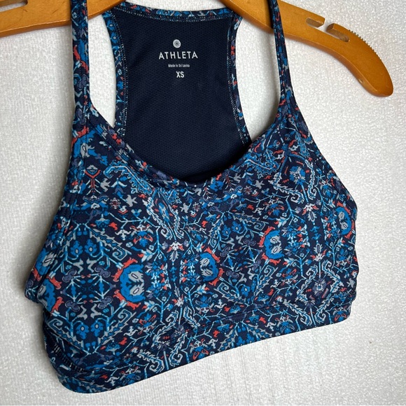 Athleta Blue Paisley Floral Print Racerback Padded Sports Bra Size XS - Picture 2 of 7